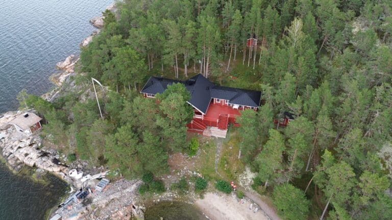 saarimökin kattoremontti