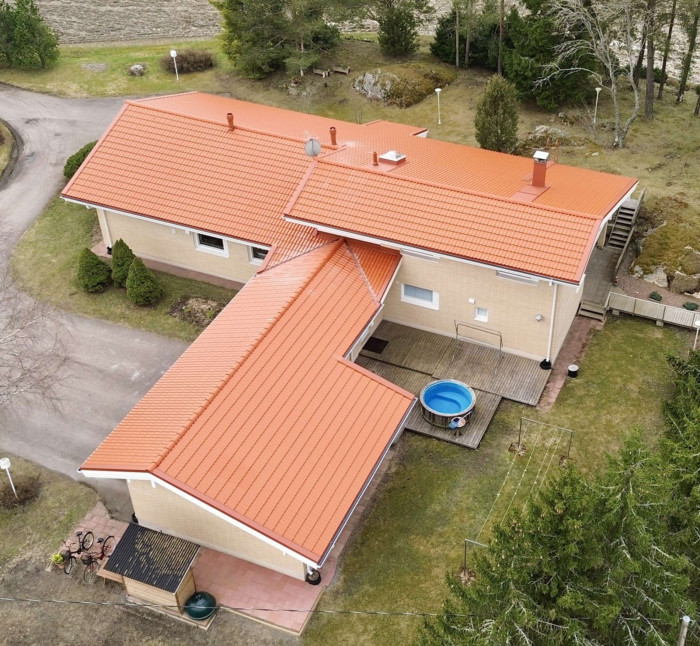 Katon korjaus Hollola